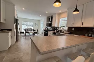 2 Rose Ln, Sturbridge, MA 01566 - Photo 4