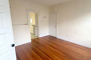 379A Cardinal Medeiros, Cambridge, MA 02141 - Photo 4