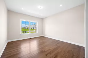 17 Pinnacle Pl, Millbury, MA 01527 - Photo 22
