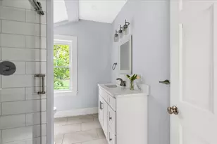 114 Hull St, Hingham, MA 02043 - Photo 10