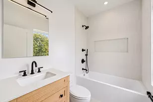25 Kenyon St, Newton, MA 02465 - Photo 22