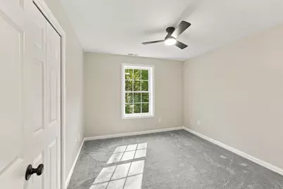 18 Elaine Dr, Hopkinton, RI 02833 - Photo 16
