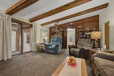 2 Karen Ln, Southampton, MA 01073 - Photo 4