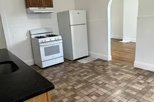 135 Chestnut St, Lynn, MA 01902 - Photo 6