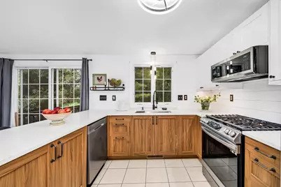41 Boston Road #331, Billerica, MA 01821 - Photo 6