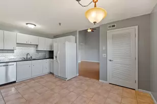 74 Tennis Plaza Rd, Dracut, MA 01826 - Photo 8