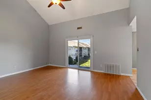 74 Tennis Plaza Rd, Dracut, MA 01826 - Photo 6