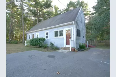 14 Packard St, Plymouth, MA 02360 - Photo 2
