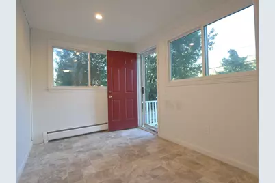 14 Packard St, Plymouth, MA 02360 - Photo 8