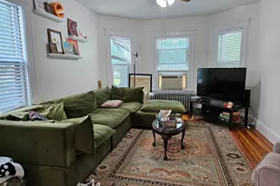 6 Edwin St, Brookline, MA 02445 - Photo 4