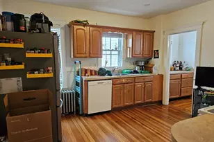 6 Edwin St, Brookline, MA 02445 - Photo 10