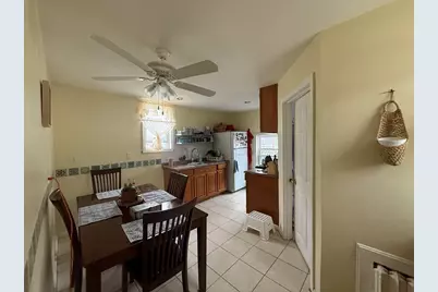 13-15 Elmwood Ave #2, Quincy, MA 02170 - Photo 6