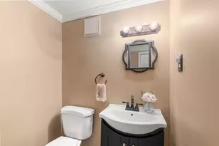 4 Jennifer Ln, Stoughton, MA 02072 - Photo 8