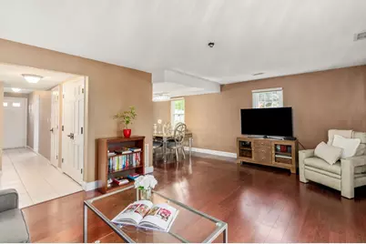 4 Jennifer Ln #4, Stoughton, MA 02072 - Photo 6