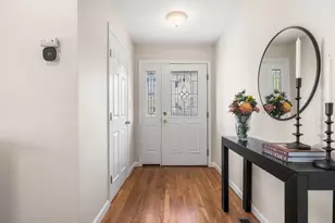 7 Fordham St, Arlington, MA 02474 - Photo 4
