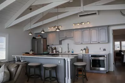 32 Ocean St. #2, Marshfield, MA 02050 - Photo 2