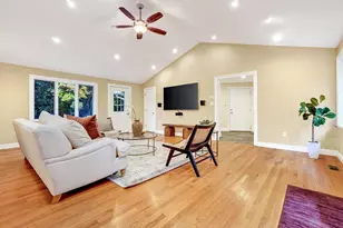40 Wilson Rd, Bedford, MA 01730 - Photo 8
