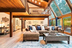 4 Stoney Brook Rd, Hopkinton, MA 01748 - Photo 2
