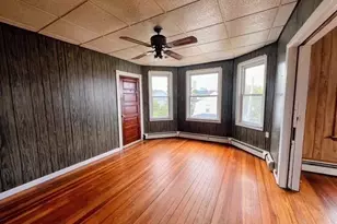 692 Penn St, Fall River, MA 02724 - Photo 12