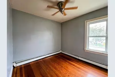 692 Penn St, Fall River, MA 02724 - Photo 14
