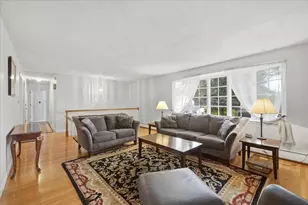 150 Scott Cir, Dedham, MA 02026 - Photo 6