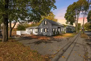 39 Forest St, Danvers, MA 01923 - Photo 2