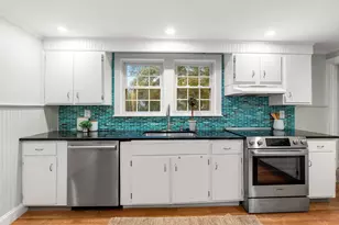 25 Chipman Rd, Beverly, MA 01915 - Photo 10