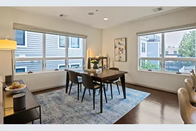 687 E 2nd St #6, Boston, MA 02127 - Photo 10