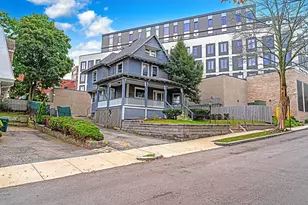23 Russell Park, Quincy, MA 02169 - Photo 2