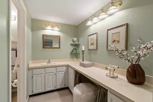 4302 Deerfield Cir, Peabody, MA 01960 - Photo 20