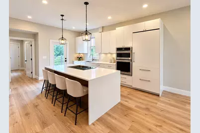 395 W Fourth, Boston, MA 02127 - Photo 18