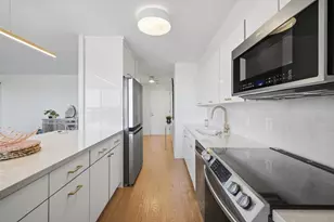 60 Longwood Ave, Brookline, MA 02446 - Photo 8
