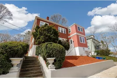 62 Algonquin Rd #1, Newton, MA 02467 - Photo 2