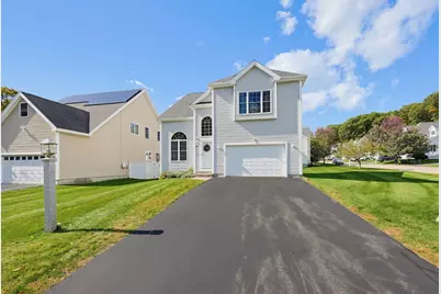 40 Zain Cir #40, Milford, MA 01757 - Photo 2