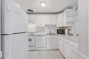 257 N Main St, Andover, MA 01810 - Photo 10