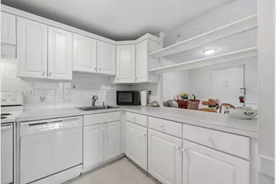 257 North Main St #8, Andover, MA 01810 - Photo 8