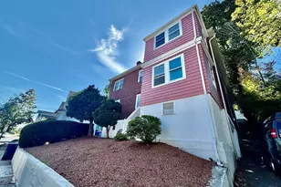 62 Algonquin Rd, Newton, MA 02467 - Photo 2