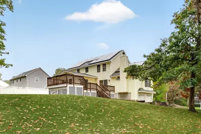 16 Horseshoe Ln, Clinton, MA 01510 - Photo 2