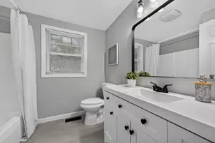 16 Horseshoe Ln, Clinton, MA 01510 - Photo 28