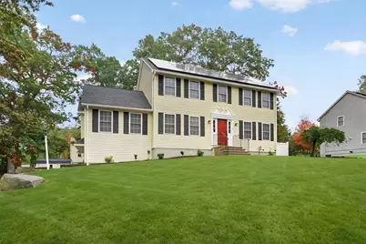 16 Horseshoe Ln, Clinton, MA 01510 - Photo 1