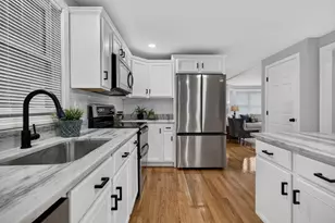 16 Horseshoe Ln, Clinton, MA 01510 - Photo 6