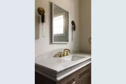 1640 Commonwealth Ave, Newton, MA 02465 - Photo 24