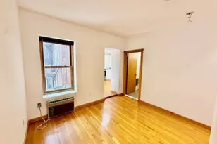 7 Thacher Ct, Boston, MA 02113 - Photo 10