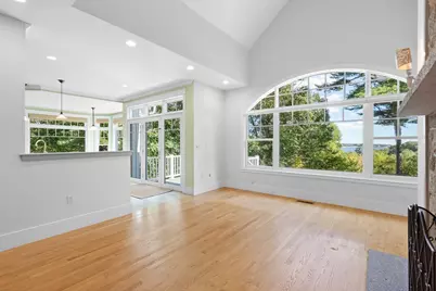 312 Western Ave, Gloucester, MA 01930 - Photo 8