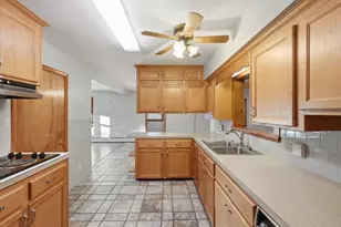 38 Plummer Park, Northbridge, MA 01588 - Photo 12