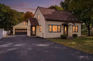 38 Plummer Park, Northbridge, MA 01588 - Photo 1