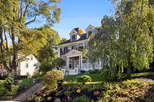 40 Shornecliffe Rd, Newton, MA 02458 - Photo 26