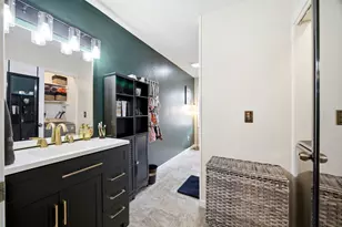 17 Curry Ln, Chicopee, MA 01022 - Photo 18