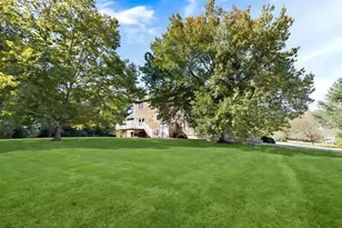 85 Turner Dr, Bridgewater, MA 02324 - Photo 6