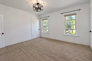 899 S Franklin, Holbrook, MA 02343 - Photo 14